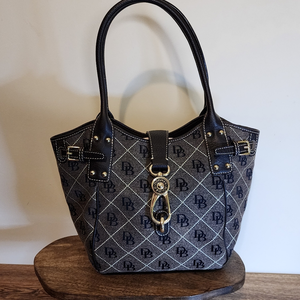 Logo Lock Tulip Satchel
